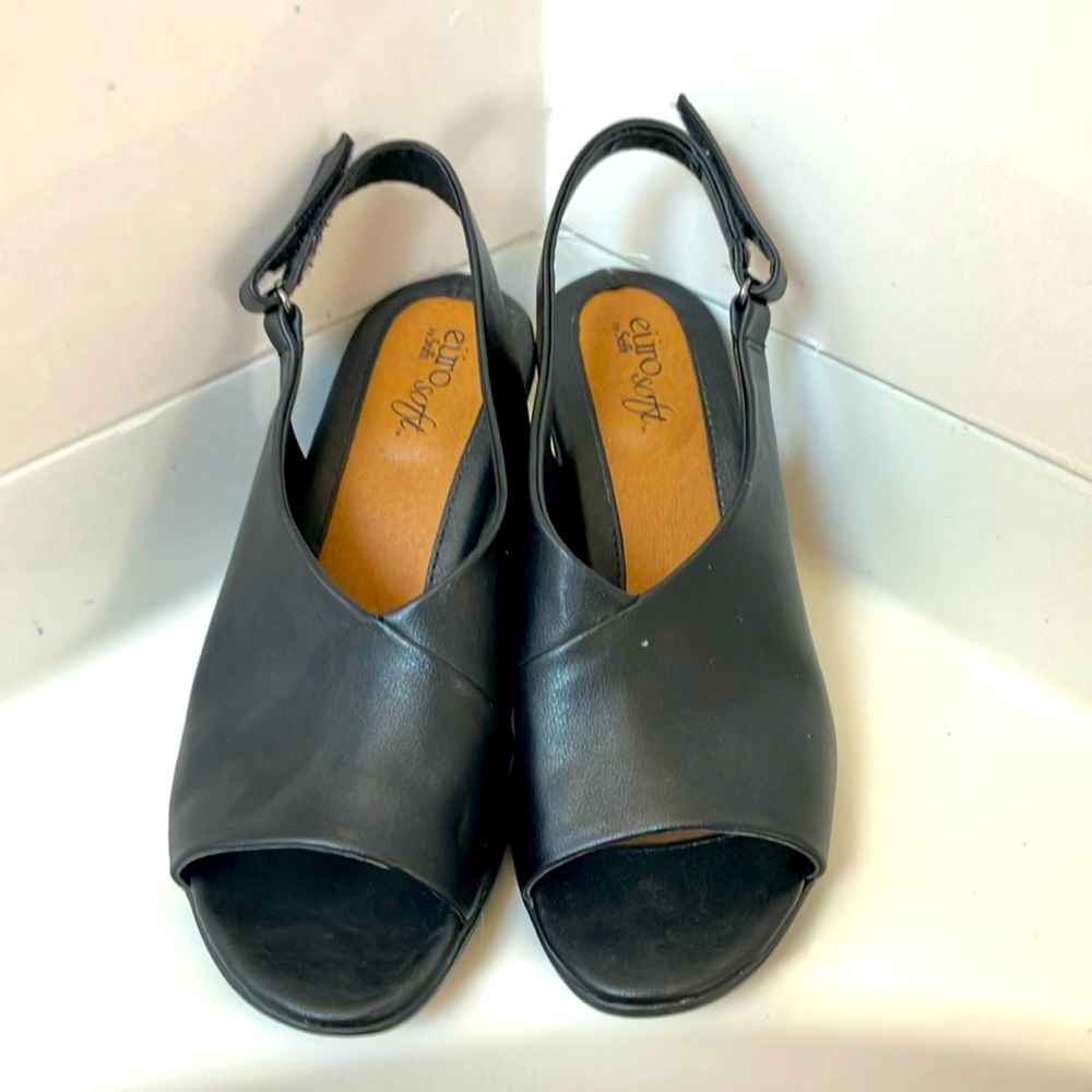 Black Slingback Sandals Peep-Toe Design